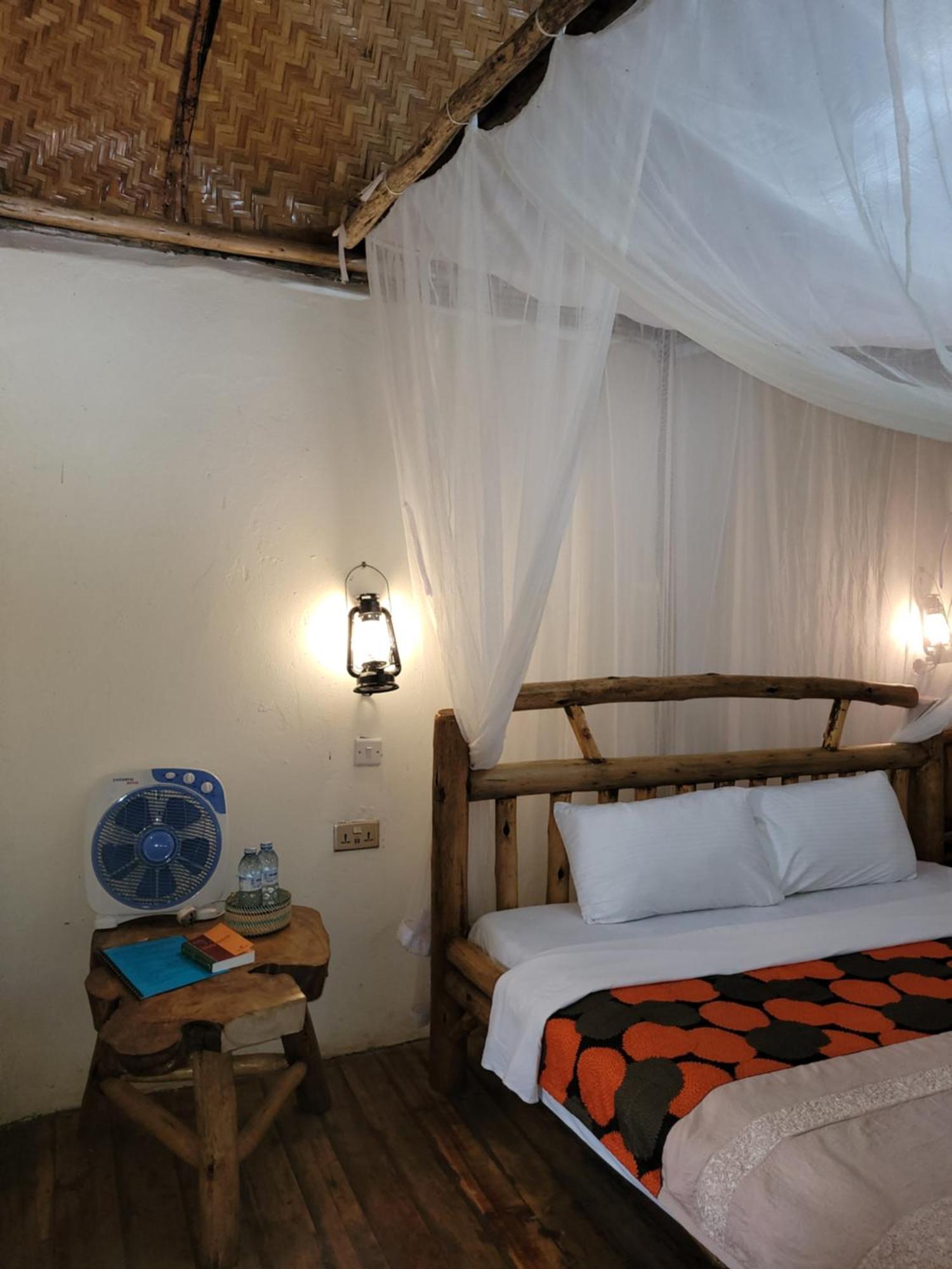 Songbird Safari Lodge & Campsite Katunguru Dış mekan fotoğraf